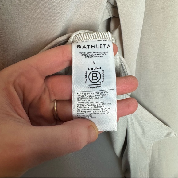 Athleta Cream Modal Pullover Sweatshirt Size Medium - Picture 6 of 9
